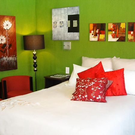 Boga Legaba Guest House&Conference Centre Mafikeng Extérieur photo