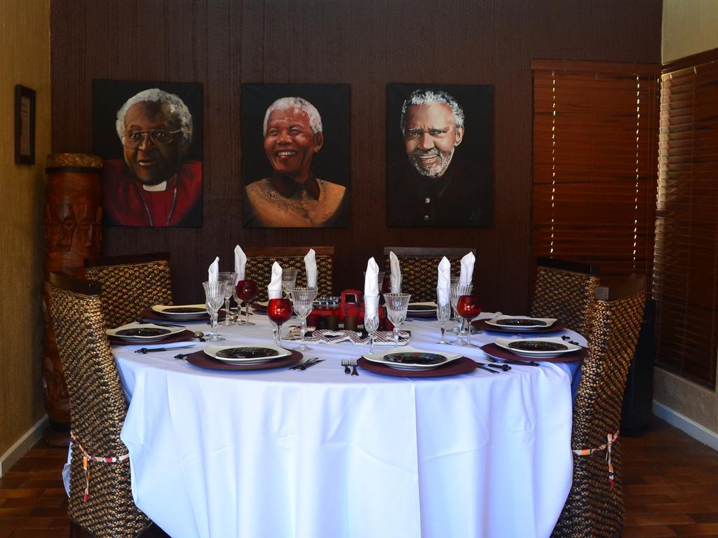 Boga Legaba Guest House&Conference Centre Mafikeng Extérieur photo