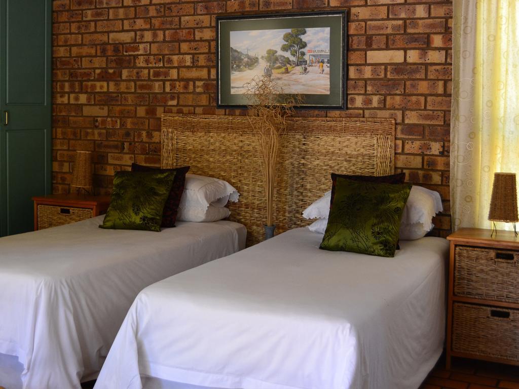 Boga Legaba Guest House&Conference Centre Mafikeng Extérieur photo