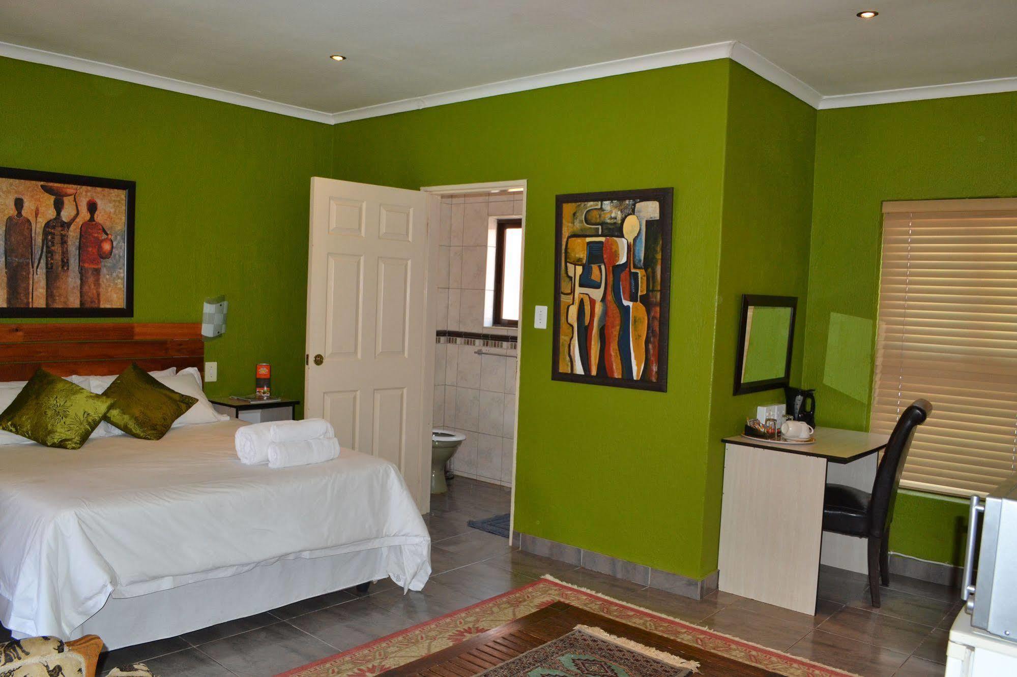 Boga Legaba Guest House&Conference Centre Mafikeng Extérieur photo